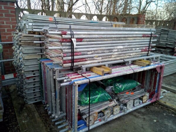 Échafaudage Layher Blitz Facadier – Lot 180 m² – Image 5