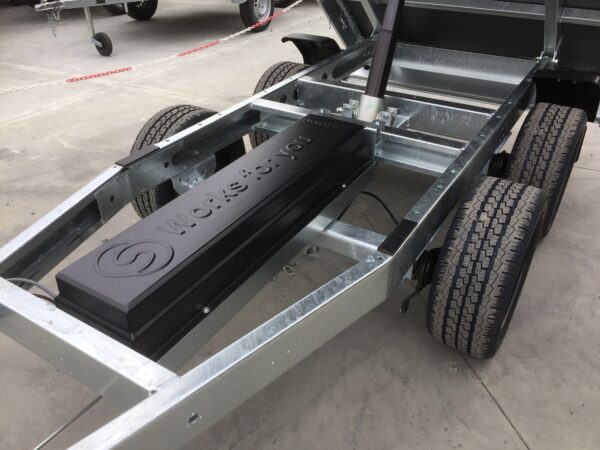 BENNE SARIS K1 276 150 2000 2 – Electrique – PTAC 2000 kg – Image 8